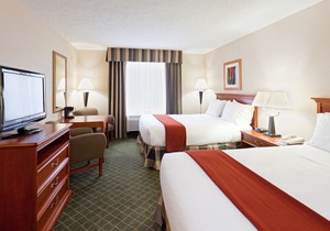 Holiday Inn Express & Suites Kent - University Area