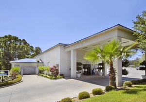 Days Inn by Wyndham Chipley