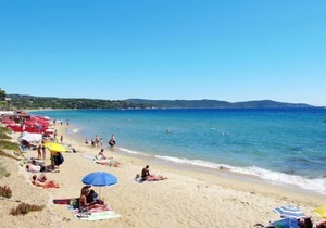 Apartment Les Arbousiers (CAV201) in Cavalaire - 6 persons, 3 bedrooms