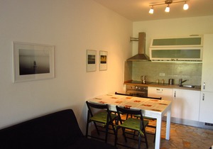 Apartment a few meters from the beach, surrounded by greenery