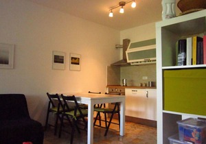 Apartment a few meters from the beach, surrounded by greenery