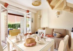 Bright maisonette near a medieval town with a city wall