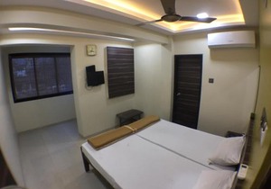 Hotel Shalimar