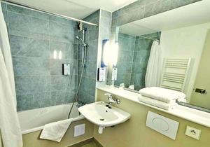 Kyriad Chantilly Sud Luzarches