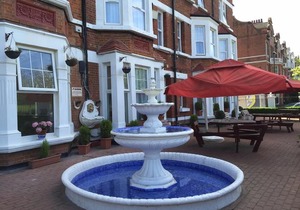 Clapham South Belvedere Hotel