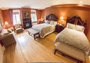 Riverbend Inn & Vineyard