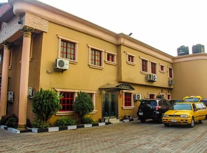 Hotel | Oshodi-Isolo
