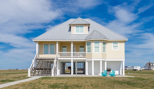 House (4 Bedrooms)