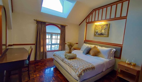 Deluxe Penthouse