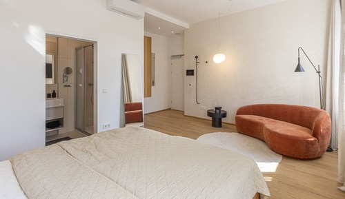 Design Double Room (CPHcomfy)