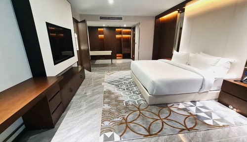 One bedroom suite