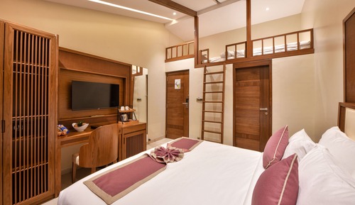 Zuper Premium Room