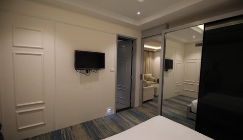 Suite