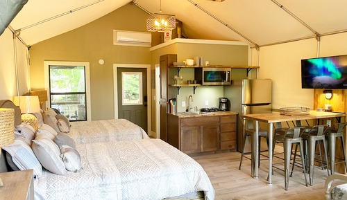 Standard Cabin