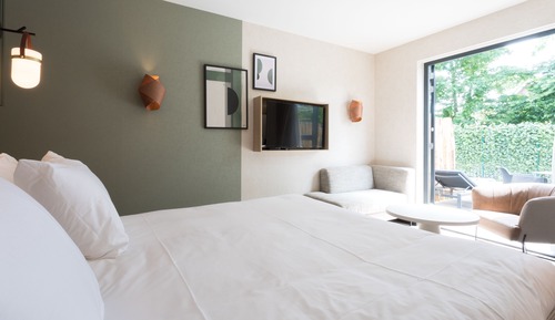 Garden View Suite