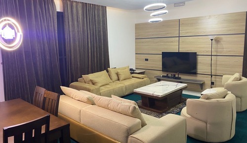Executive Studio Suite