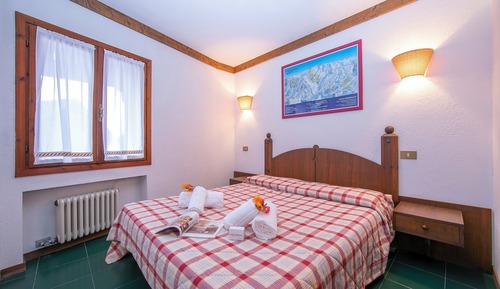 Family Apartment, 1 Bedroom, Mountainside (Grange Hike & Ski - 13D Sestriere)