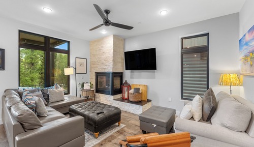 Apartment (2 Bedrooms)