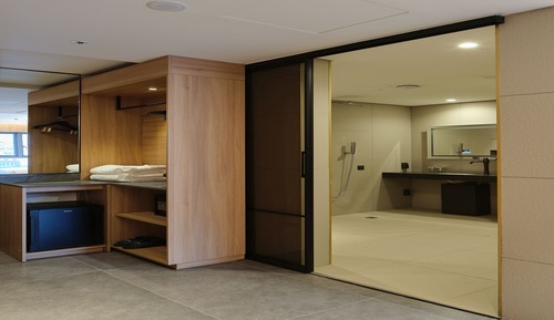 Handicap Twin City View