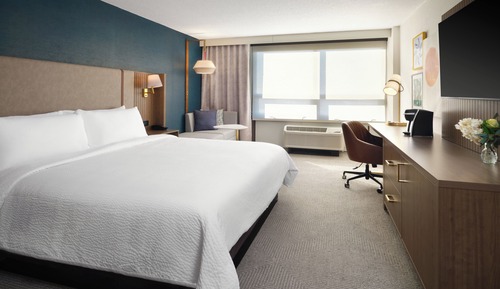 Standard Room, 1 King Bed, Accessible
