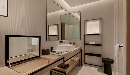 Standard Room, 1 King Bed