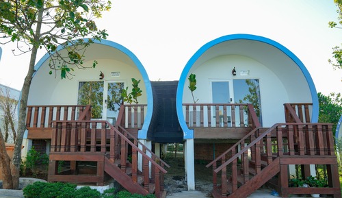 Tube Connecting Room