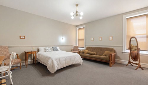 Comfort Room