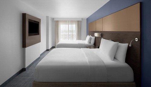 Suite, 1 Bedroom (Hearing Accessible)