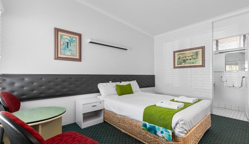 Comfort Double Room, 1 Queen Bed, Courtyard Area
