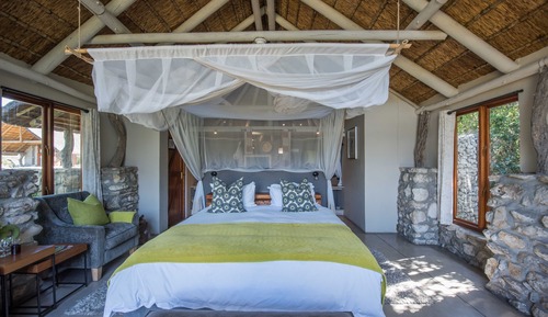 Luxury Suite, 1 King Bed, Balcony, Lagoon View