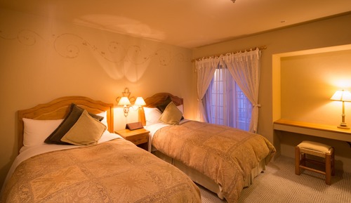 Suite, 2 Twin Beds
