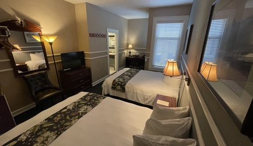 Room, 2 Queen Beds