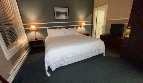 Executive Room