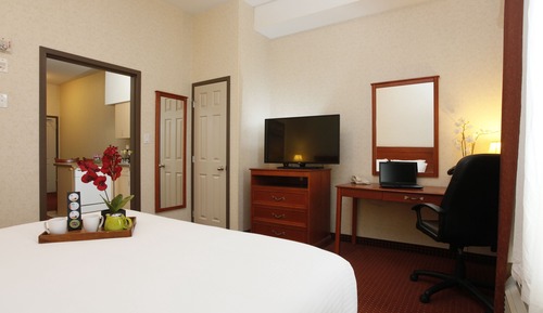 Junior Suite, 1 King Bed with Sofa bed, Jetted Tub