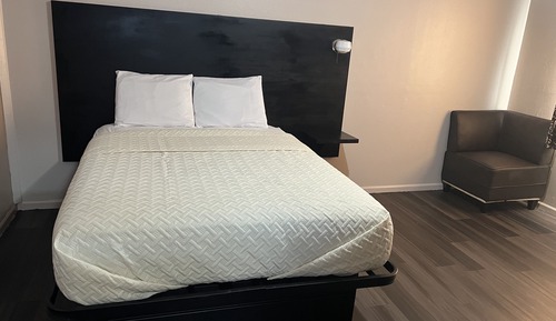 Single Room, Accessible