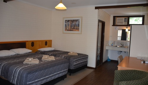 Queen & Single Room