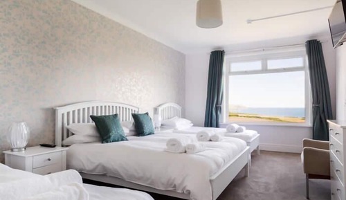 Suite, Ensuite, Sea View