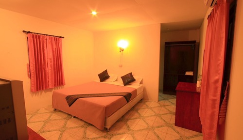 Basic Double Room, 1 Double Bed, Garden View
