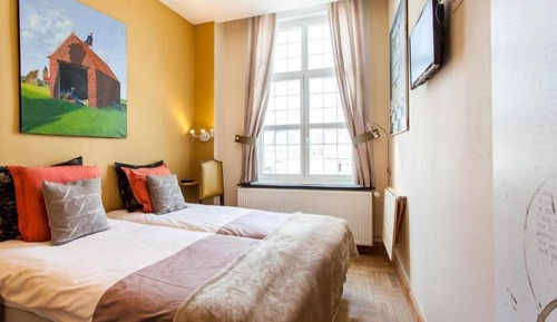 Business Single Room