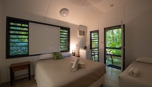 Ribbon Cabin