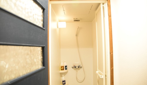 Shared Dormitory, Women only, Non Smoking