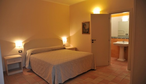 Classic Double Room