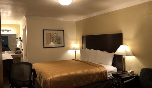 Traditional Room, 1 King Bed, Non Smoking