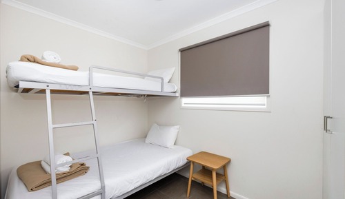 Standard Cabin - Sleeps 4 - Dog Friendly