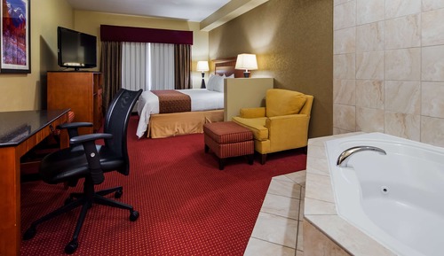 Suite, 1 King Bed, Non Smoking, Jetted Tub