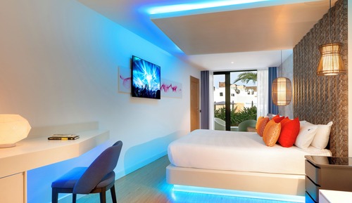 Studio Suite, Connecting Rooms (Silver)