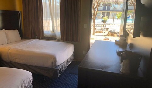 Room, 2 Queen Beds, Non Smoking