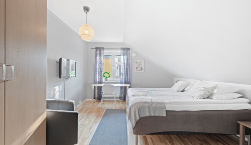 Double Room, Shared Bathroom