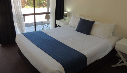 Economy Room, 1 Queen Bed, Non Smoking