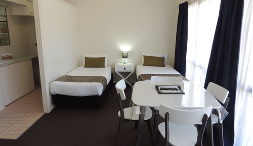 Room, Multiple Beds, Non Smoking (Efficiency)